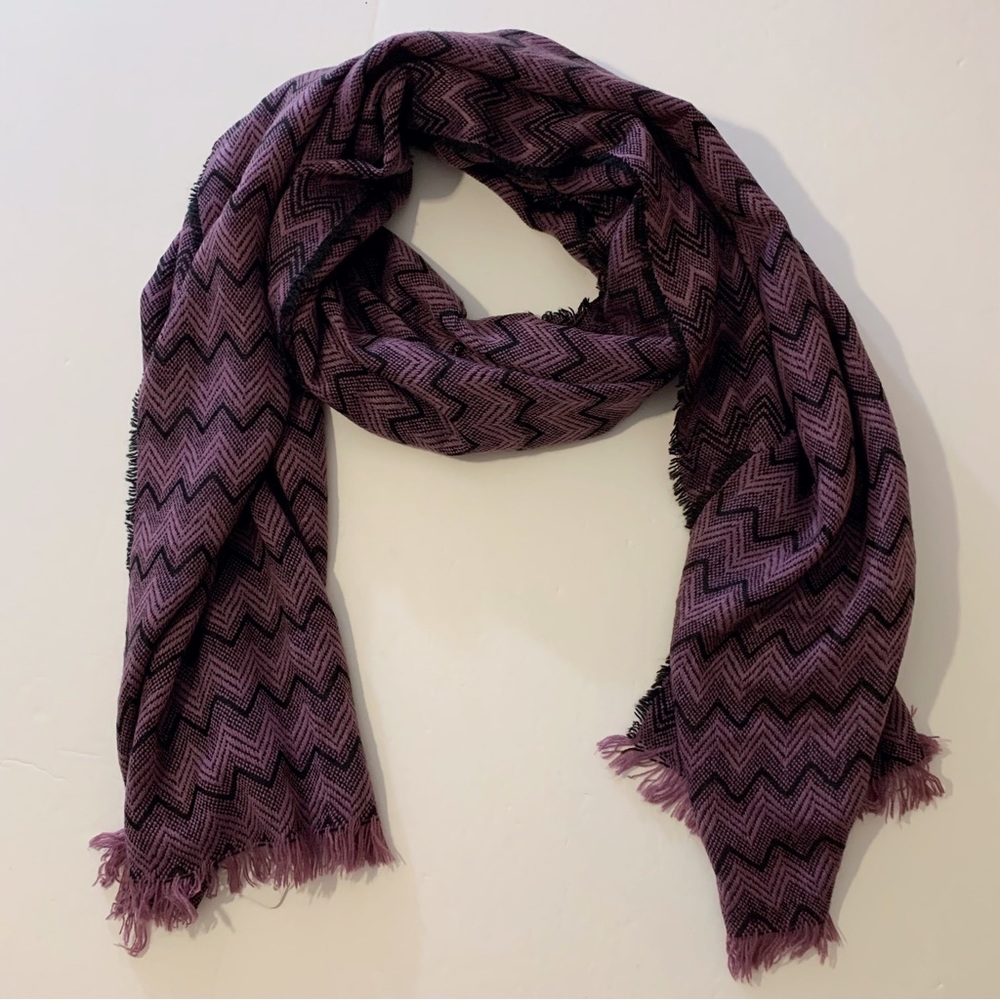 Charming Charlie Chevron Scarf